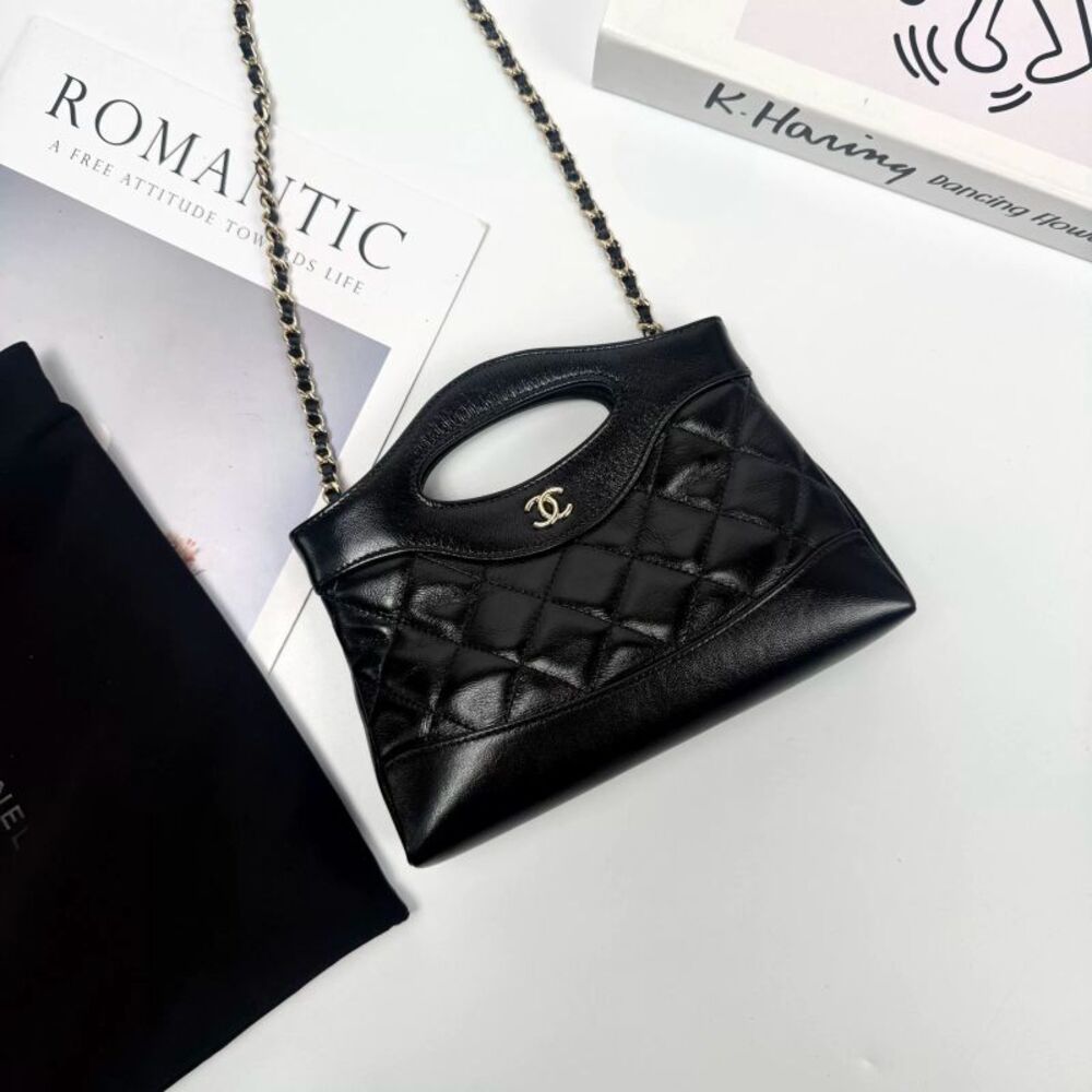 Chanel Women Pre-Loved Bag Very Good Condition